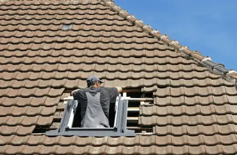 Pose de velux à Carbon-Blanc